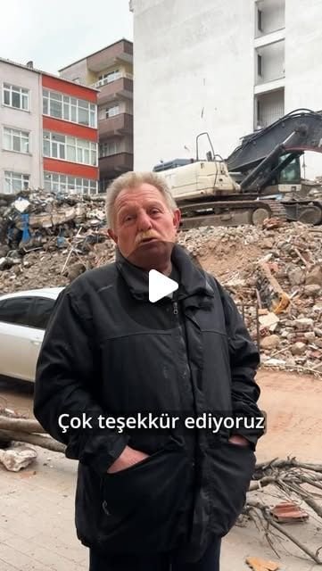 Instagram gönderisi: Binamız yıkıldı, yeniden yapılacak.